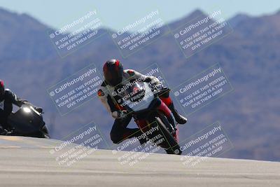 media/Mar-24-2025-Moto Forza (Mon) [[57ce5c5cff]]/2-Intermediate Group/Session 4 (Turn 9)/